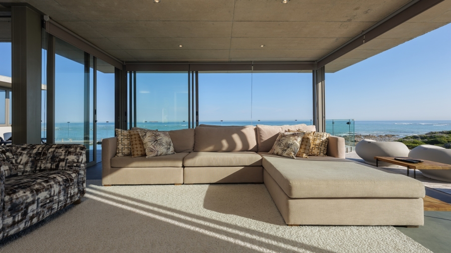 5 Bedroom Property for Sale in Suiderstrand Western Cape
